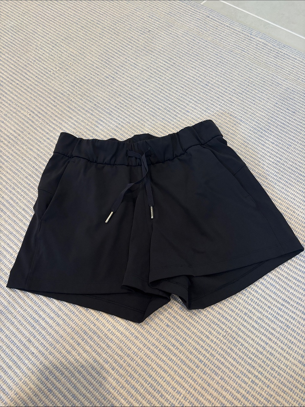 Lululemon Women's Drawstring Casual Shorts